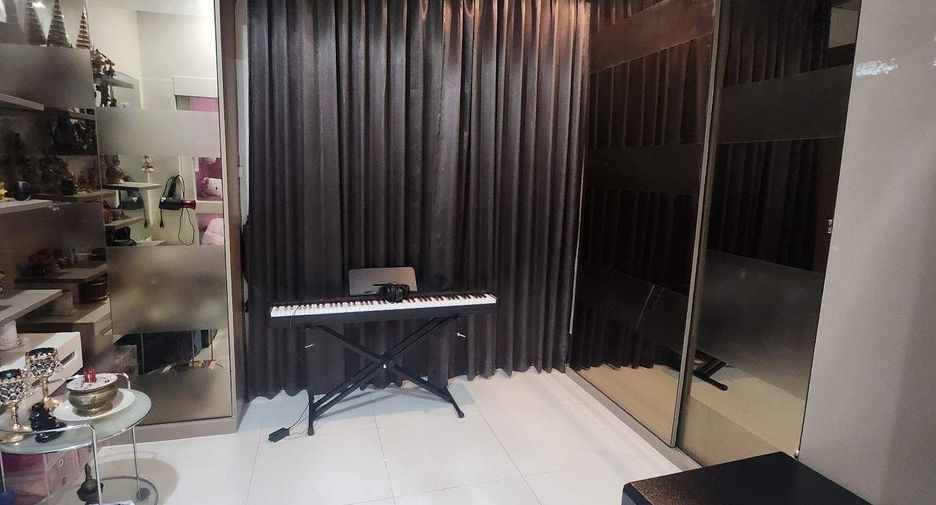 For sale 1 bed condo in Bang Kho Laem, Bangkok
