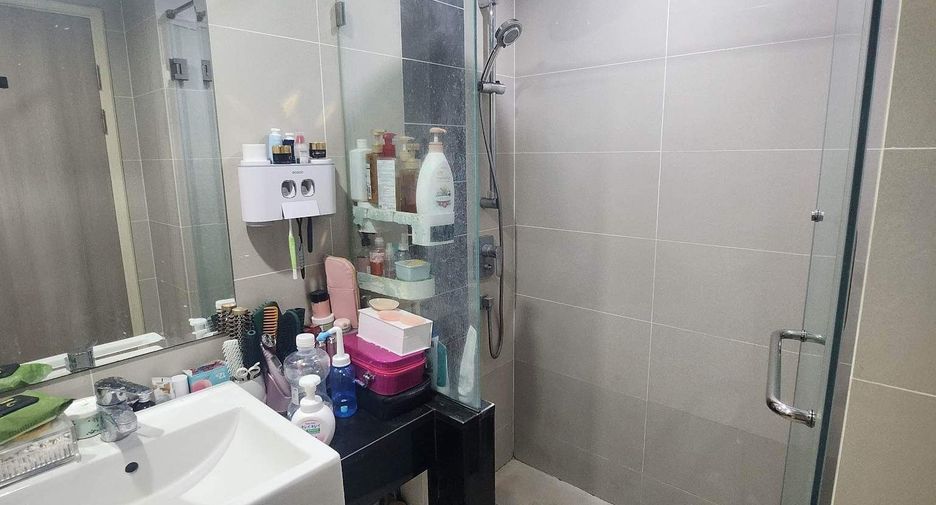For sale 1 bed condo in Bang Kho Laem, Bangkok