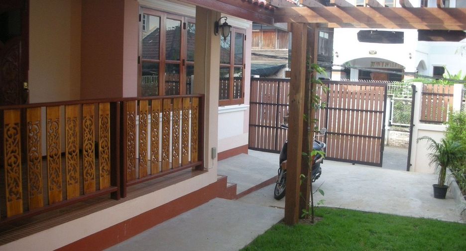 For sale 2 bedrooms house in Mueang Ubon Ratchathani, Ubon Ratchathani