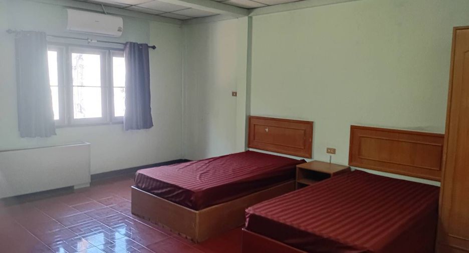 For rent 3 bedrooms townhouse in Mueang Chiang Rai, Chiang Rai