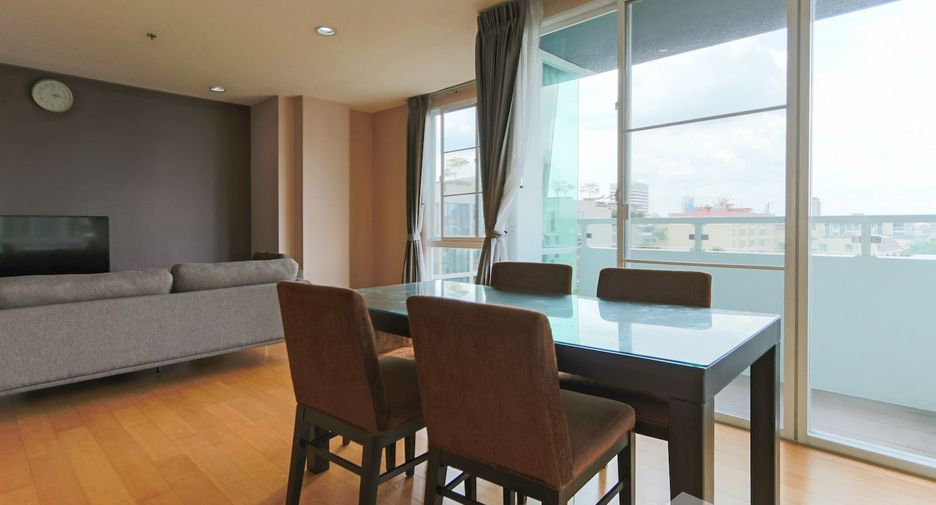 For sale 2 bedrooms condo in Watthana, Bangkok