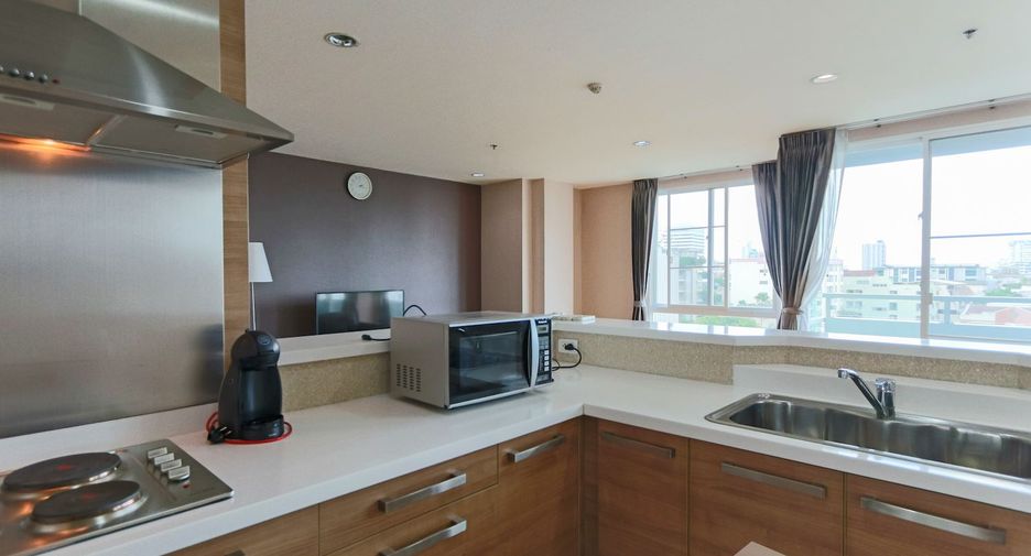 For sale 2 bedrooms condo in Watthana, Bangkok