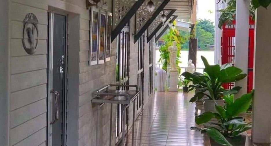 For sale retail Space in Lat Bua Luang, Phra Nakhon Si Ayutthaya