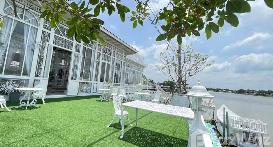 For sale retail Space in Lat Bua Luang, Phra Nakhon Si Ayutthaya