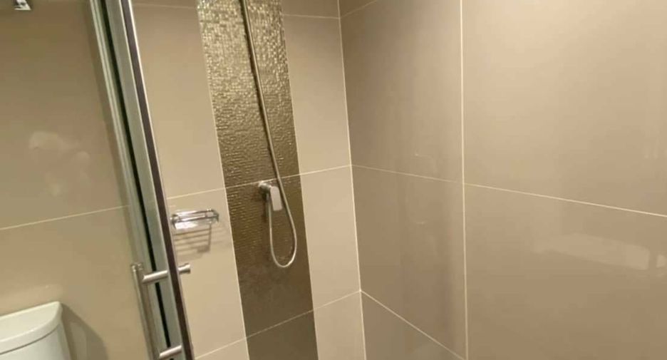 For sale studio condo in Phra Khanong, Bangkok