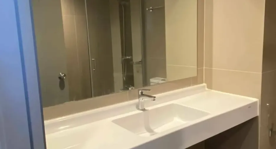 À vendre studio condo à Phra Khanong, Bangkok