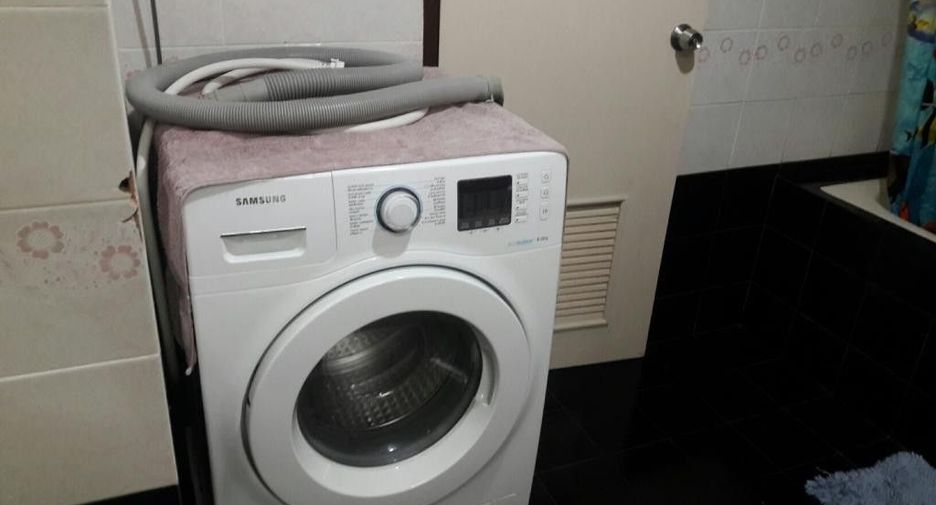 For sale 1 bed condo in Ban Chang, Rayong