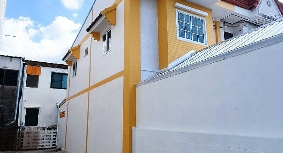 For sale 2 bedrooms townhouse in Lam Luk Ka, Pathum Thani