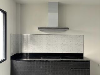 À vendre 5 chambres maison à Bang Phli, Samut Prakan