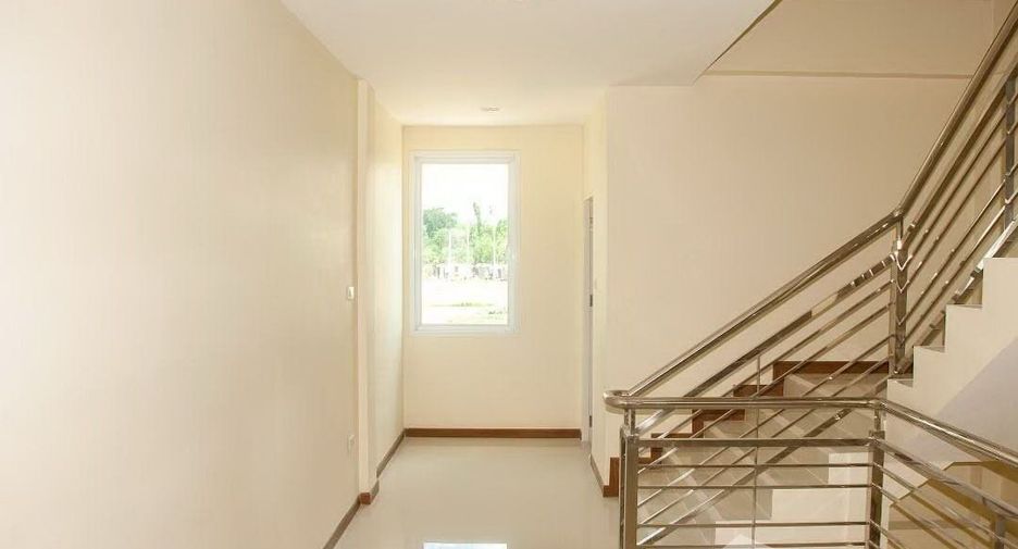 For sale and for rent 3 bedrooms retail Space in Mueang Nakhon Ratchasima, Nakhon Ratchasima