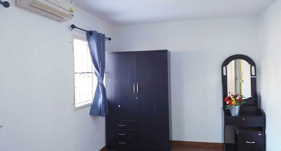 For rent 3 bedrooms townhouse in Bang Yai, Nonthaburi