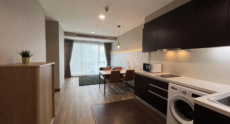 For sale 2 bedrooms condo in Watthana, Bangkok