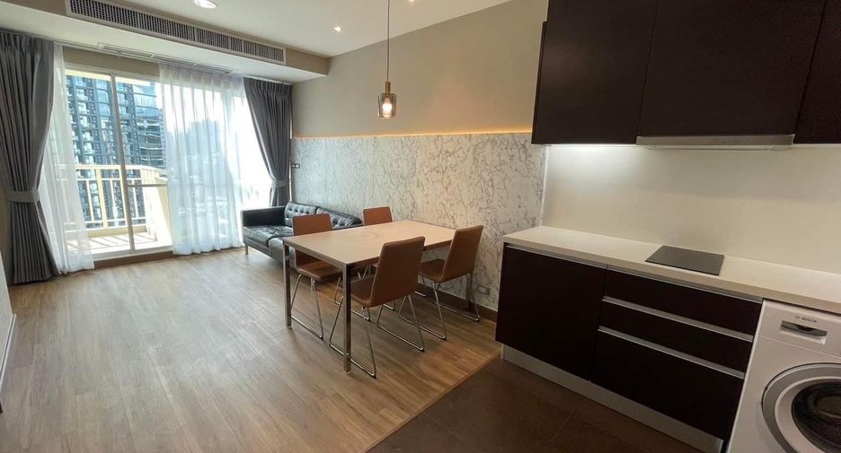For sale 2 bedrooms condo in Watthana, Bangkok