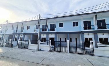 For sale 3 bedrooms townhouse in Mueang Nakhon Pathom, Nakhon Pathom