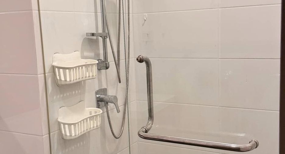 For sale 1 bed condo in Chom Thong, Bangkok