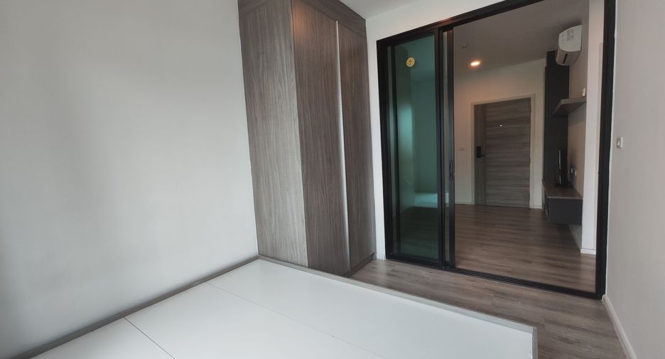 For sale studio condo in Bang Na, Bangkok