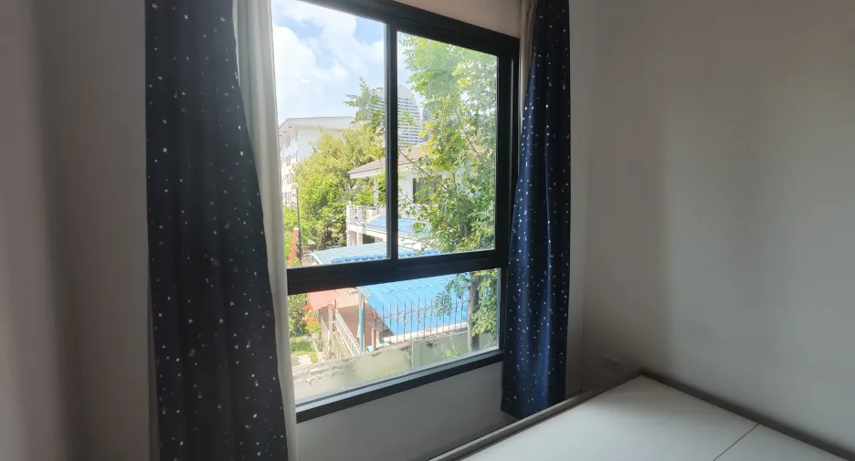 For sale studio condo in Bang Na, Bangkok
