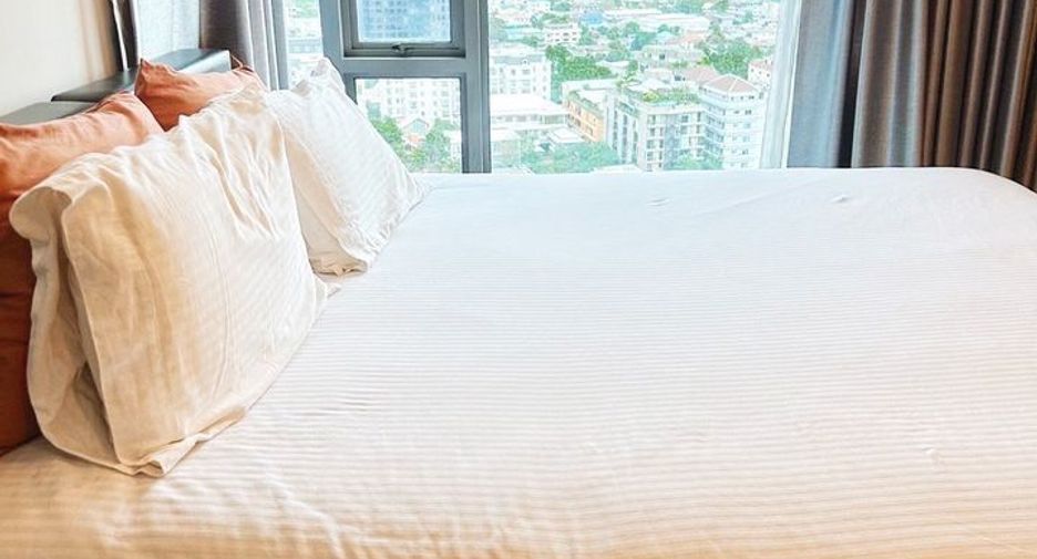 À vendre 1 chambre condo à Khlong Toei, Bangkok