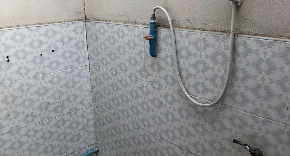Продажа 1 кровать торговое помещение в Mueang Nongbua Lamphu, Nong Bua Lamphu