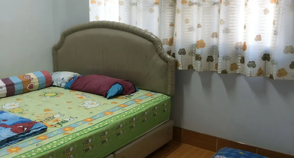 For sale 3 bedrooms house in Mueang Sakon Nakhon, Sakon Nakhon