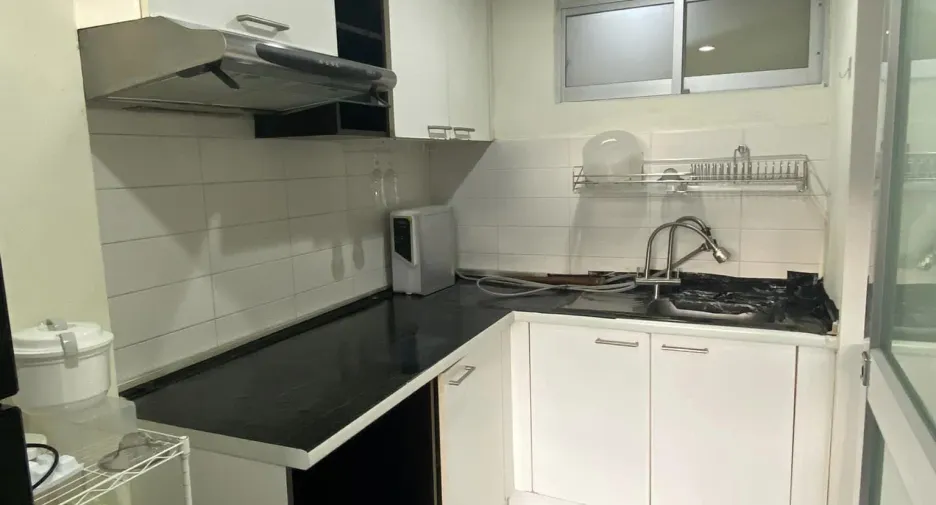 For sale 2 bedrooms condo in Huai Khwang, Bangkok