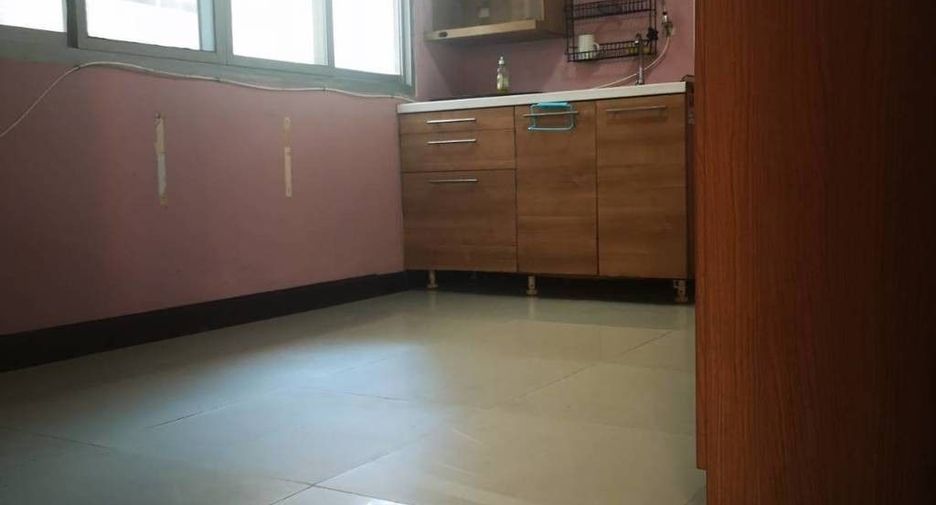 For sale 2 bedrooms house in Lam Luk Ka, Pathum Thani