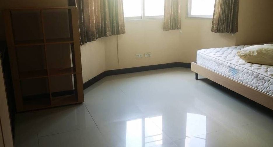 For sale 2 bedrooms house in Lam Luk Ka, Pathum Thani
