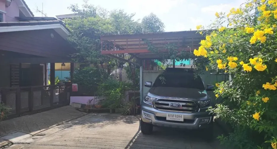 For sale 2 bedrooms house in Lam Luk Ka, Pathum Thani