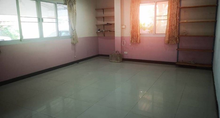 For sale 2 bedrooms house in Lam Luk Ka, Pathum Thani