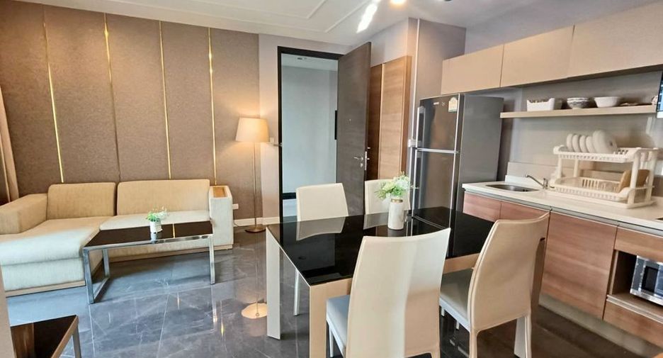 Condo en venta de 2 habitaciones en Phra Khanong, Bangkok