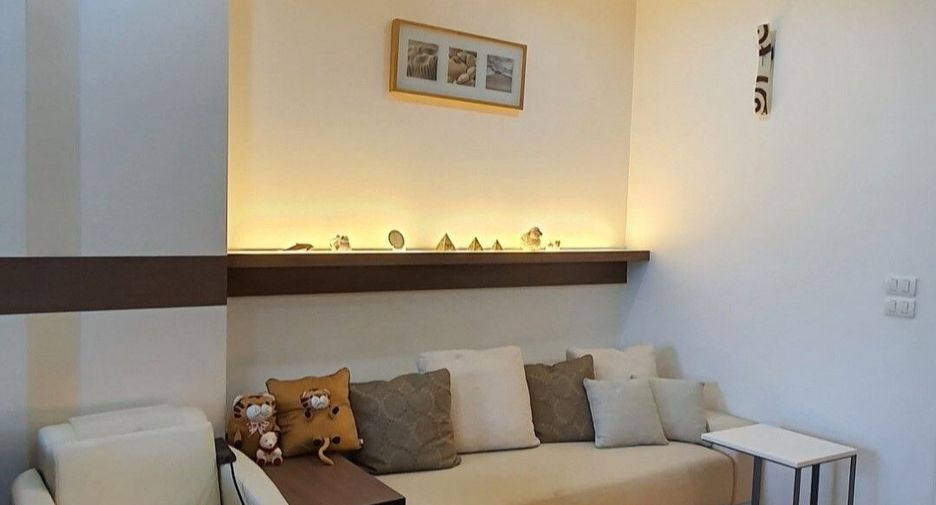For sale 1 bed condo in Phra Khanong, Bangkok