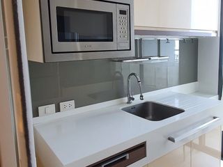 Condo en venta de 1 habitaciones en Phra Khanong, Bangkok