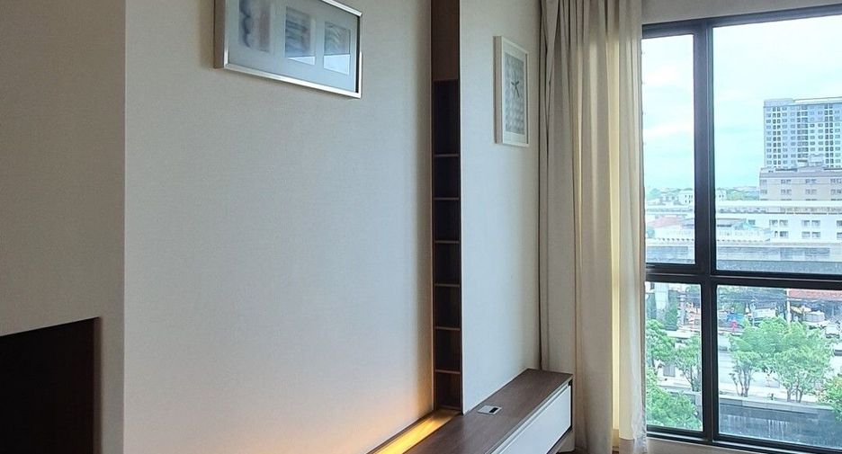 For sale 1 bed condo in Phra Khanong, Bangkok