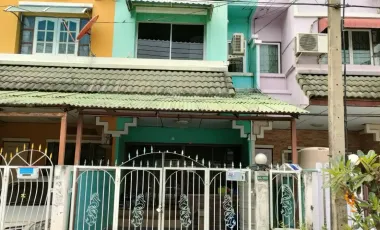À vendre et à louer 2 chambres maison de ville à Lam Luk Ka, Pathum Thani