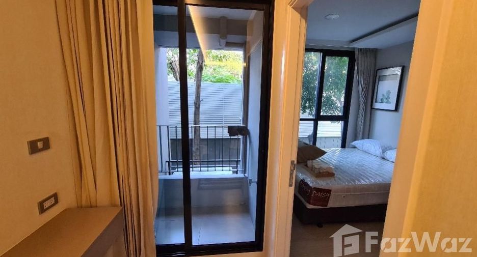 For sale 1 bed condo in Khlong Toei, Bangkok
