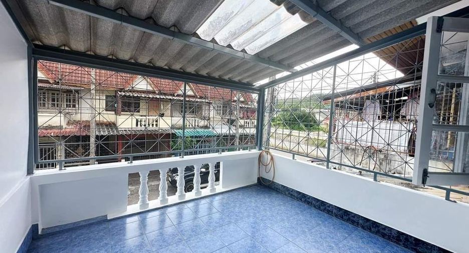 Reihenhaus zum Kauf mit 2 Zimmer in Mueang Nakhon Ratchasima, Nakhon Ratchasima