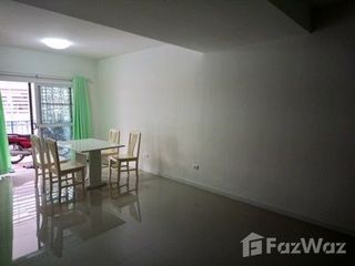 Аренда 3 спальни таунхаус в Sam Phran, Накхонпатхом