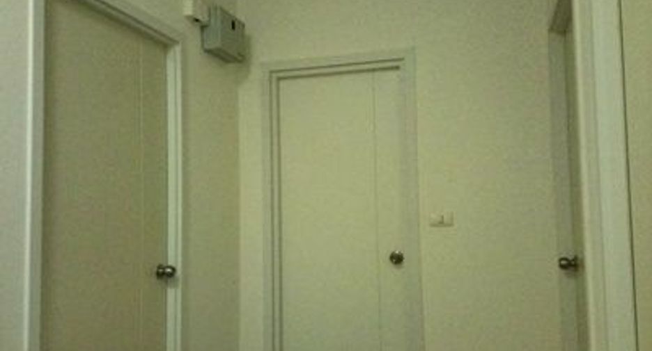 For rent 3 bedrooms townhouse in Sam Phran, Nakhon Pathom