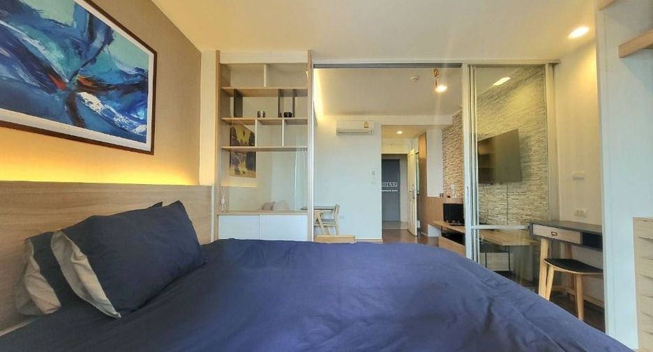 For sale 1 bed condo in Yan Nawa, Bangkok