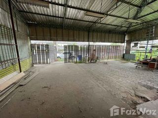 出售 2 卧室 联排别墅 在 Sam Khok, Pathum Thani