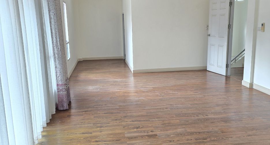 For sale 3 bedrooms house in Hat Yai, Songkhla