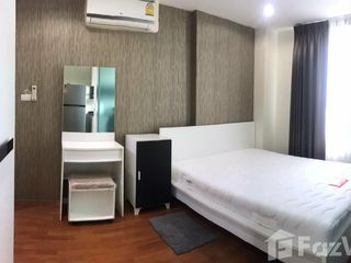 出售 1 卧室 公寓 在 Din Daeng, 曼谷