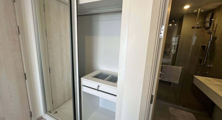 For sale 1 Beds condo in Khlong Toei, Bangkok
