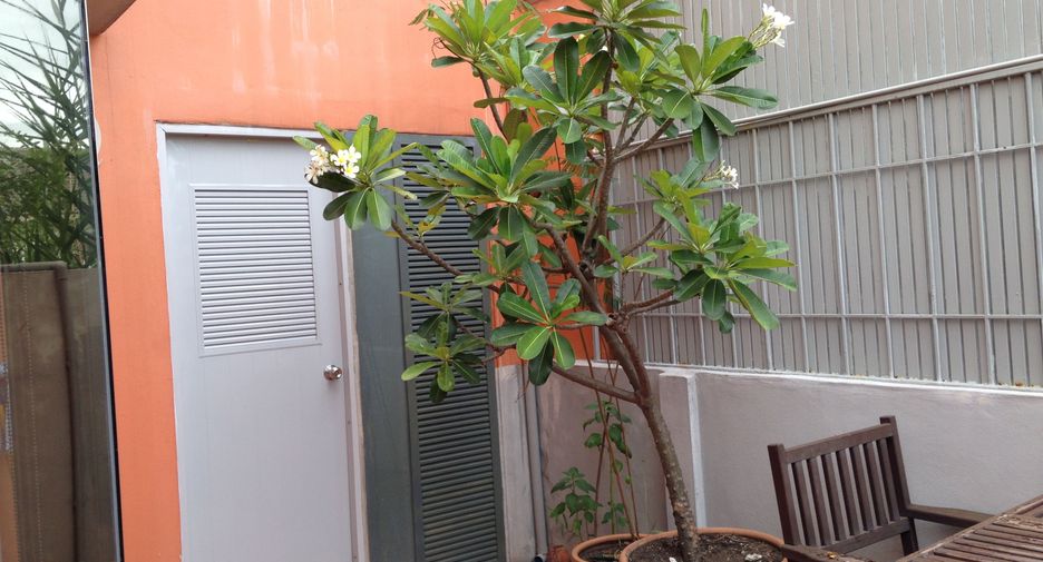 Продажа и аренда офис в Mueang Nonthaburi, Нонтабури