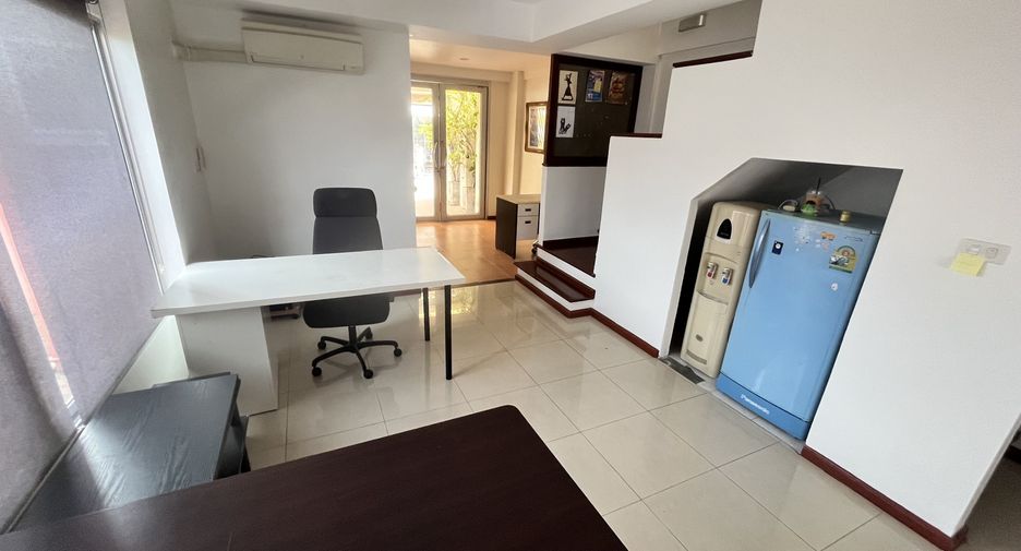 Продажа и аренда офис в Mueang Nonthaburi, Нонтабури