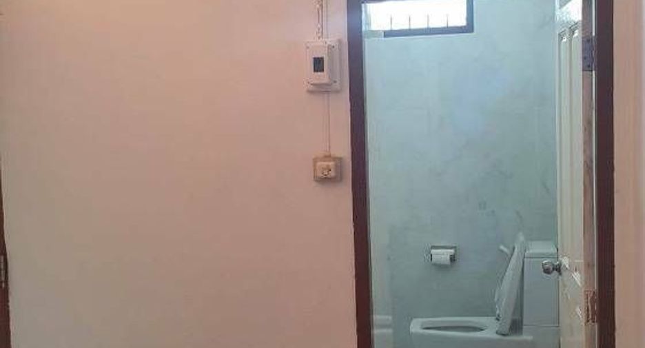 For sale 4 bedrooms house in Mueang Sukhothai, Sukhothai