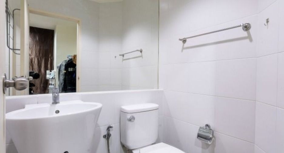For sale 1 bed condo in Chom Thong, Bangkok