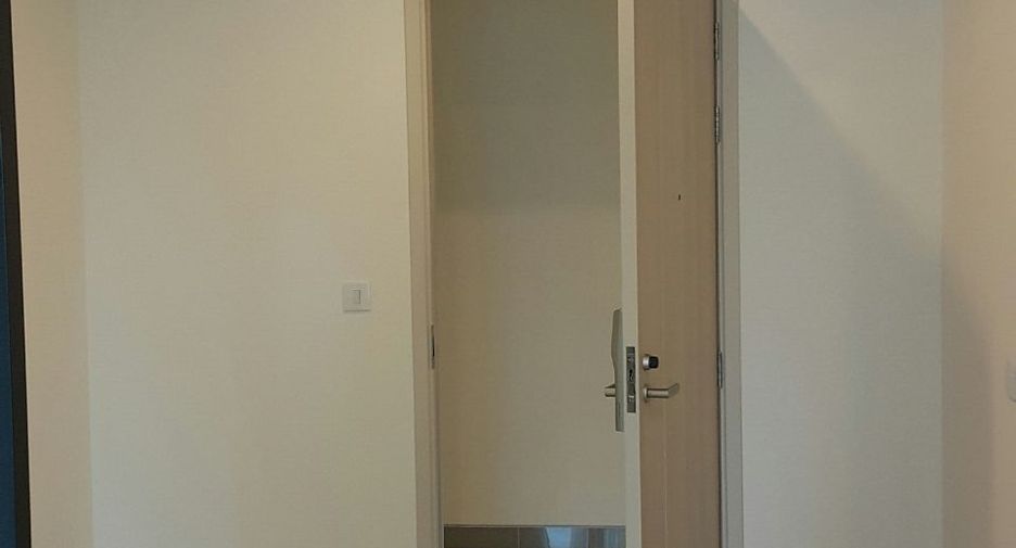 For sale 1 bed condo in Watthana, Bangkok