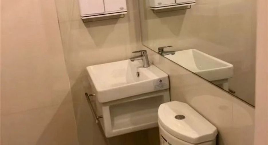Wohnung zum Kauf mit 1 Zimmer in Watthana, Bangkok