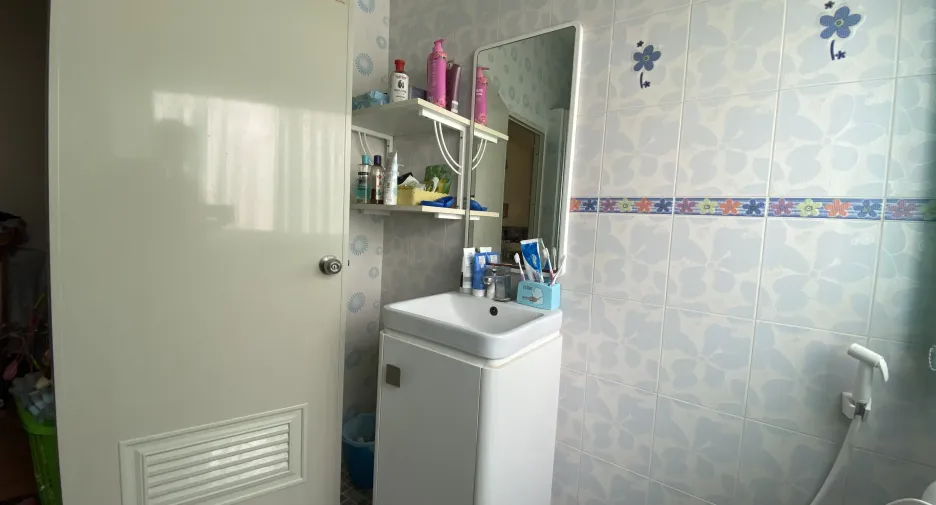Oficina en venta de 2 habitaciones en Mueang Phrae, Phrae